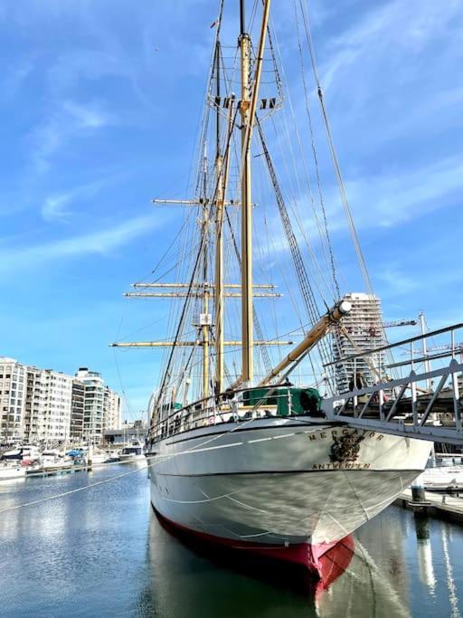 Ostend Chic, Luxe Loftstijl In Oostende المظهر الخارجي الصورة